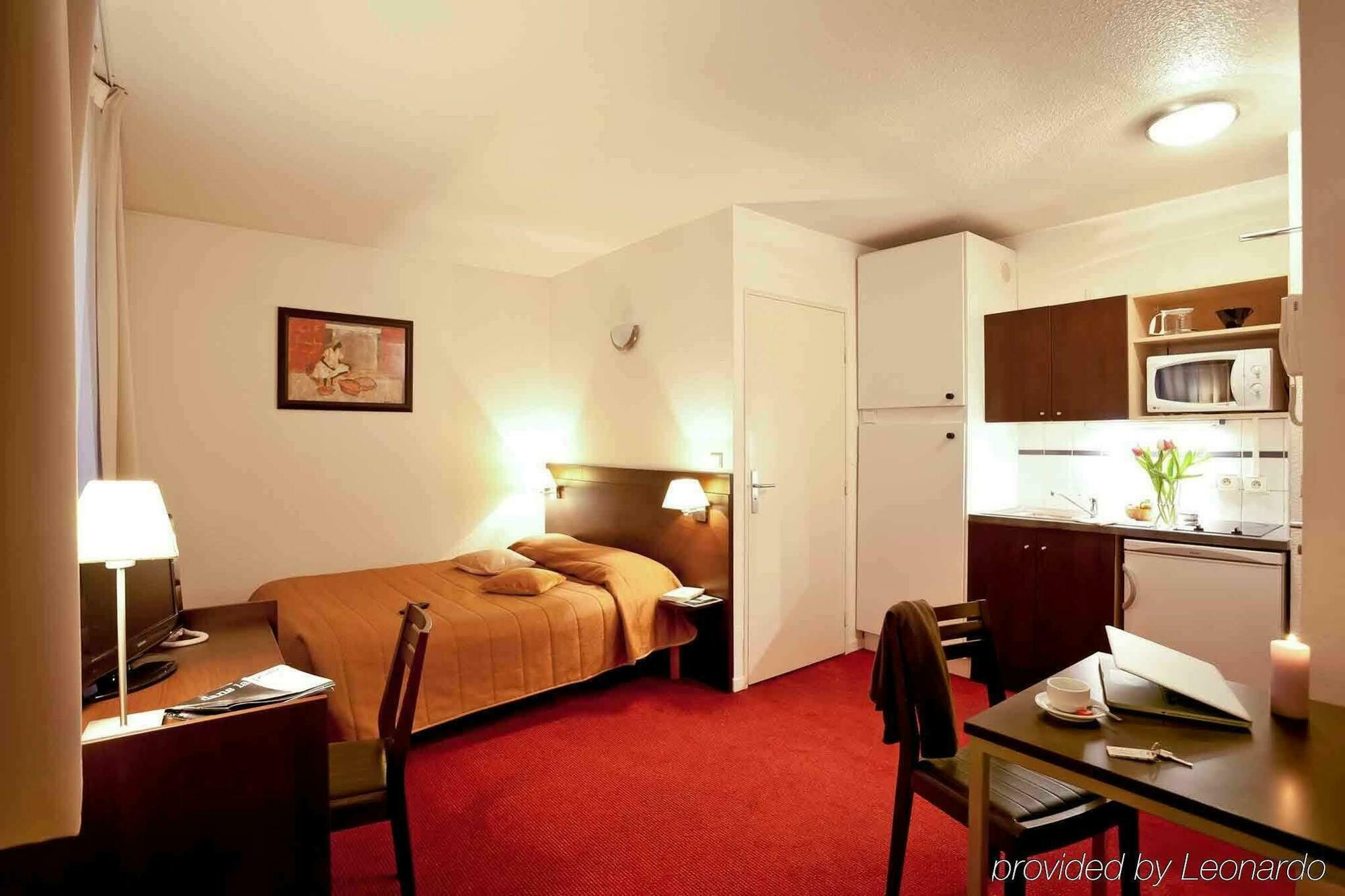 Aparthotel Adagio Access Lille Vauban Esterno foto